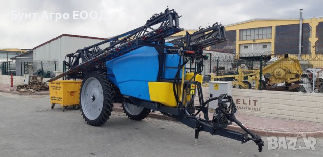 Прикачни пръскачки 3000л 18 м. крила