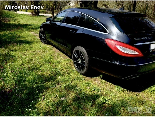  Продавам Мерцедес CLS 4MATIC, снимка 3 - Автомобили и джипове - 54117758
