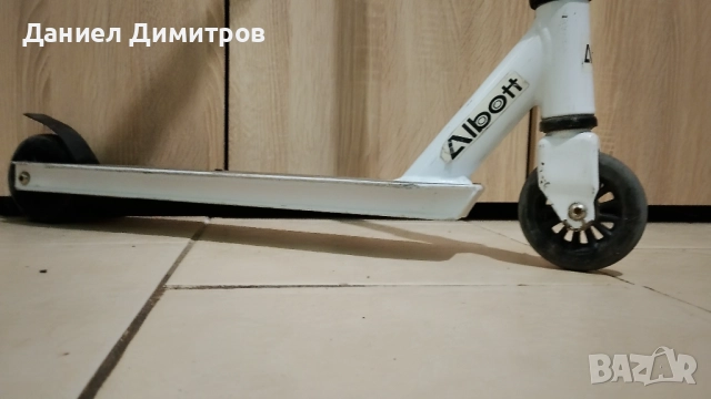 Продавам тротинетка за трикове , снимка 1