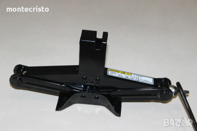 Комплект крик Subaru XV (2012-2021г.) Subaru Forester (2008-2018г.) кука за теглене ключ за гуми, снимка 2 - Аксесоари и консумативи - 54151920