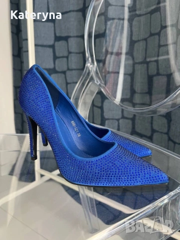 нови обувки с кристали, снимка 5 - Дамски елегантни обувки - 54311144