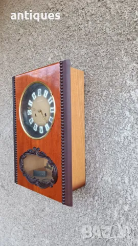 Стар руски стенен часовник - Янтар / Jantar - 1970г., снимка 2 - Антикварни и старинни предмети - 48906425