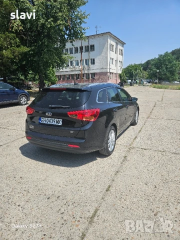 Kia Cee'd 1.6 CRDi 110к.с , снимка 8 - Автомобили и джипове - 51273590