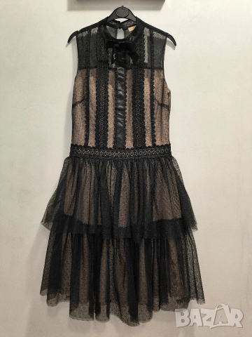 Чисто нова официална рокля р-р S