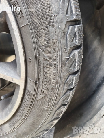 Зимни гуми 205 55 16 дот 18та, снимка 4 - Гуми и джанти - 53978131