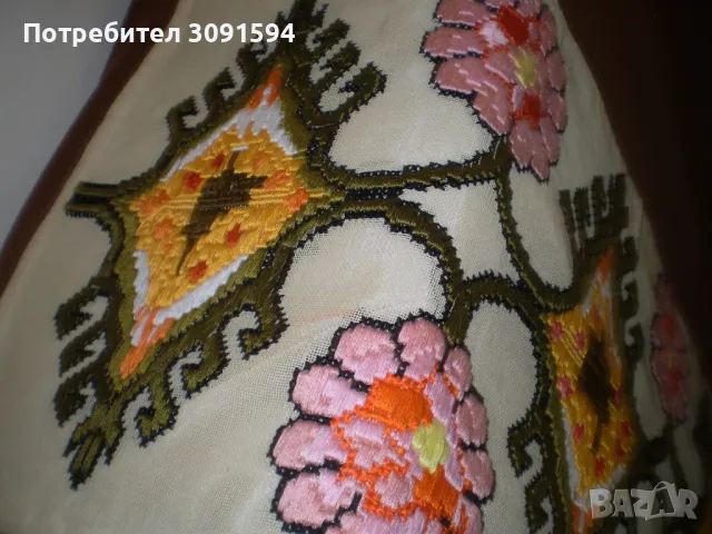 Ръчно бродиран гоблен ,пано за стена , покривка за маса , снимка 3 - Други ценни предмети - 49447275
