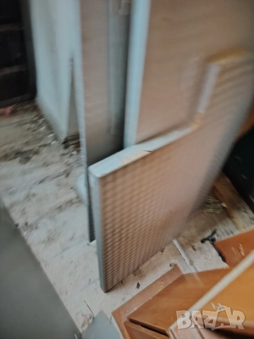 Щандове за магазин, снимка 8 - Стелажи и щандове - 52654907