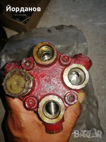 Помпа дозатор за комбайн Дон, снимка 3 - Селскостопанска техника - 51197006