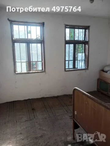 Двуетажна къща с двор до реката , снимка 5 - Къщи - 56451343