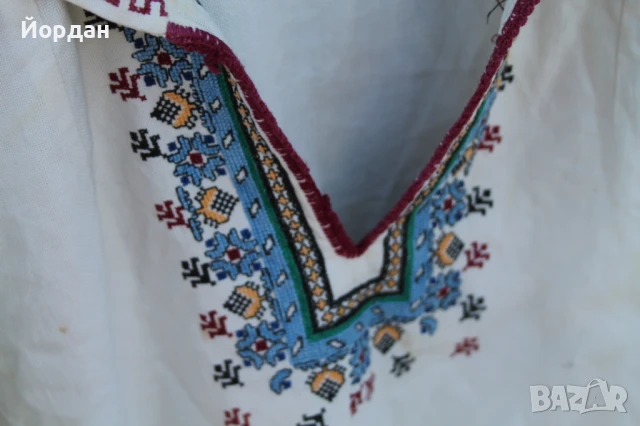 Детска риза от народна носия с бродерия, снимка 5 - Антикварни и старинни предмети - 50523966