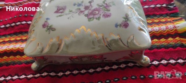 Българска порцеланова кутия , снимка 7 - Антикварни и старинни предмети - 37513635
