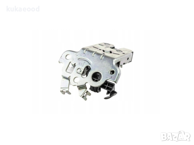 Брава за багажник Audi A5 F5 (2016+), снимка 2 - Части - 44529234