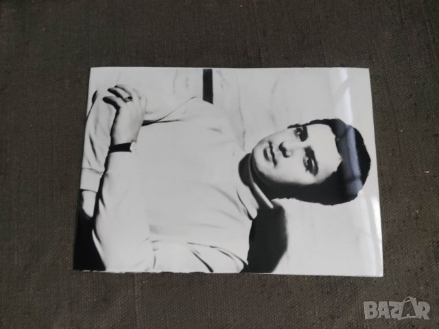 Продавам пощенски картички с български артисти , певци и певици,групи,космонавти, снимка 15 - Филателия - 39314217