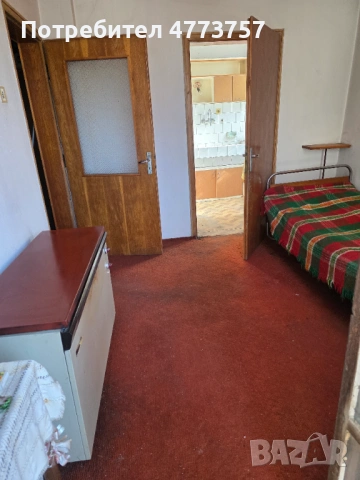 Продавам 4-стаен апартамент в гр. Троян, снимка 8 - Апартаменти - 53933571