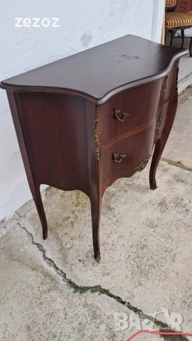 Шкаф скрин с високи крачета, снимка 3 - Скринове - 52214210