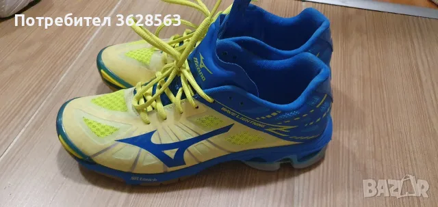 Маратонки Mizuno Wave Lightning за волейбол – жълто/сини – №40.5