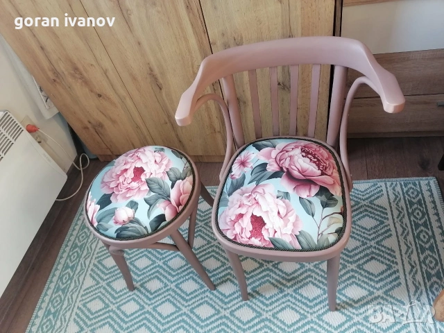 Продава стол и табуретка 