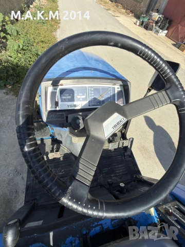 Продавам трактор ISEKI, снимка 4 - Селскостопанска техника - 56439257
