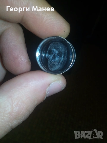 Стъклени флешове с 3д череп