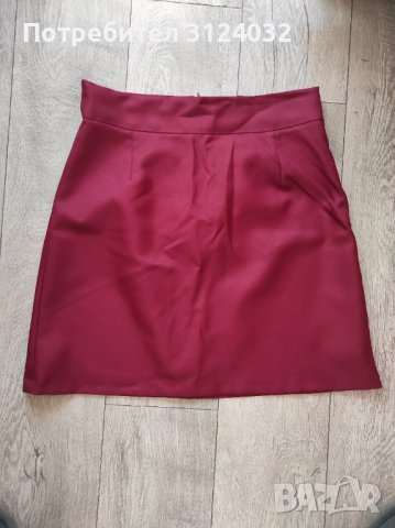 Продавам червена пола с висока талия , снимка 2 - Поли - 39819988