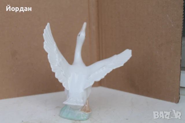 Испанска порцеланова фигура ''LLardo'', снимка 3 - Колекции - 50728244