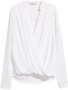 Бяла шифонена риза с леко удължен гръб , снимка 1 - Ризи - 38421036