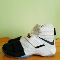 Nike Zoom LeBron Soldier 10 "Black Toe", снимка 2 - Маратонки - 34123327