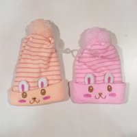 Нова бебешка шапка Зайче, в два цвята, до 1 година, снимка 1 - Бебешки шапки - 34967046