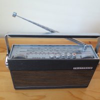 Vintage AM/FM Telefunken Famulus 105 Transistor Radio 1969–1971, снимка 3 - Радиокасетофони, транзистори - 37650839