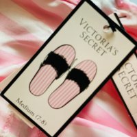 Подарък за жена пантофи с пухче Victoria Secret - Оригинални, снимка 4 - Подаръци за жени - 31049012