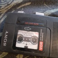Стар диктофон Sony, снимка 2 - Други ценни предмети - 30277181