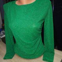 нова блестяща блузка в зелено, снимка 5 - Блузи с дълъг ръкав и пуловери - 38901489