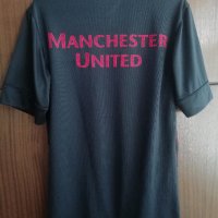 Manchester United Nike оригинална тениска Манчестър Юнайтед фланелка S, снимка 2 - Тениски - 37225265