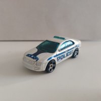 Метална количка Hot Wheels Ford Fusion - Police 1/64, снимка 2 - Колекции - 39540071