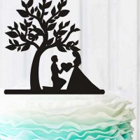 Двойка по дърво със сърце черен пластмасов топер за торта сватба годеж , снимка 1 - Други - 29895298