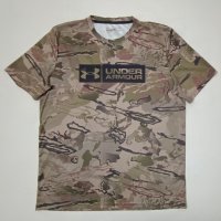 Under Armour UA Camouflage Tee оригинална тениска L спорт фланелка, снимка 1 - Спортни дрехи, екипи - 42314158