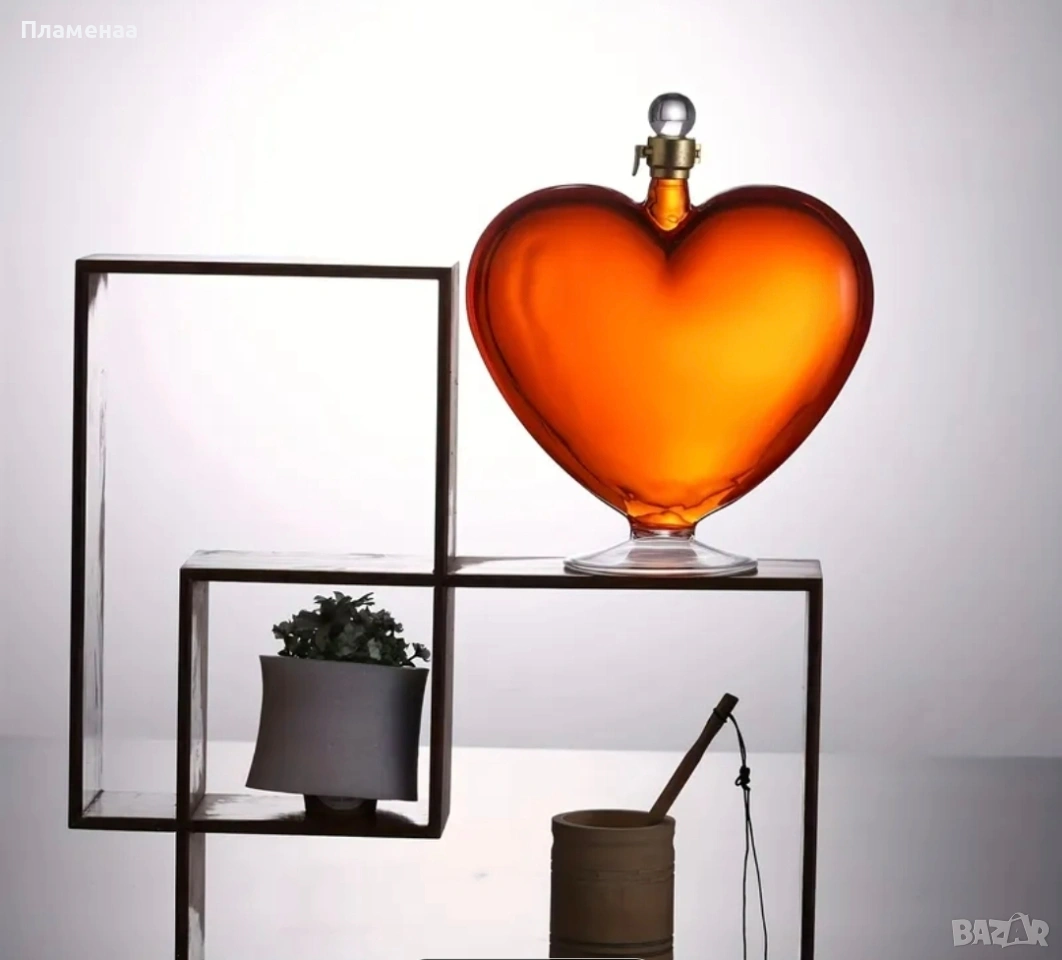 Декантер за вино сърце 500мл./1000мл., снимка 1