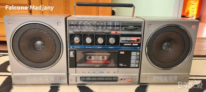 Vega 335, снимка 1