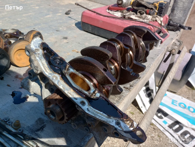 Колянов вал Пежо Ситроен 2.0 16в бензин код EW10/D, снимка 1