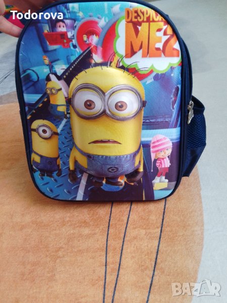 Релефна раница на миньони за детска градина , снимка 1