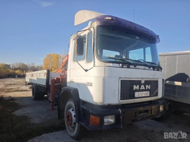 Ман 12.222 с кран Майлер 2.8 тона 12 метра и каросерия с пътеки за коли и техника, снимка 1