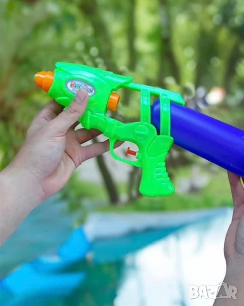 Воден пистолет с помпа, снимка 1