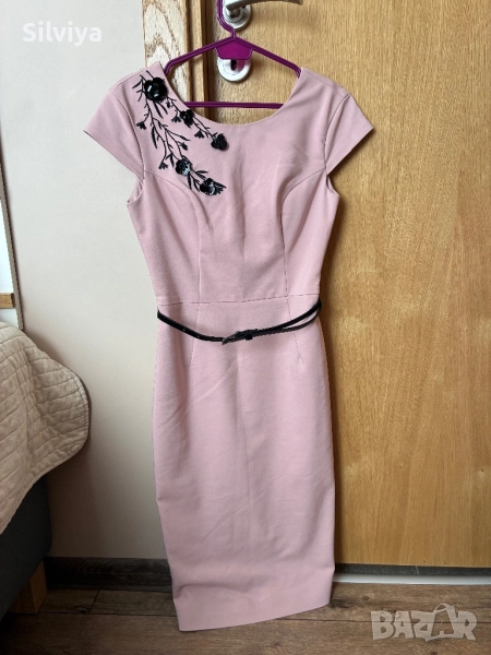 Елегантна розова рокличка Mohito, снимка 1