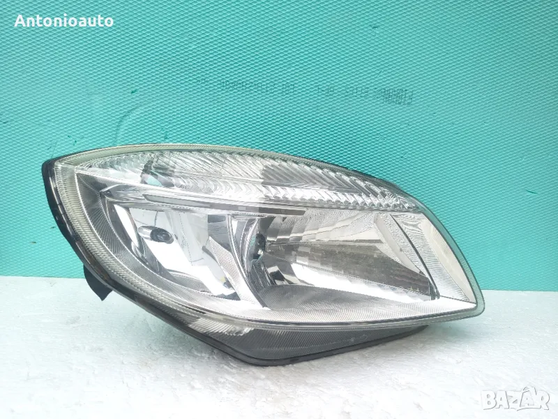 десен фар SKODA fabia roomster, снимка 1