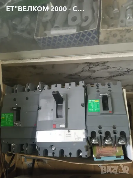 прекъсвачи шнайдер, снимка 1