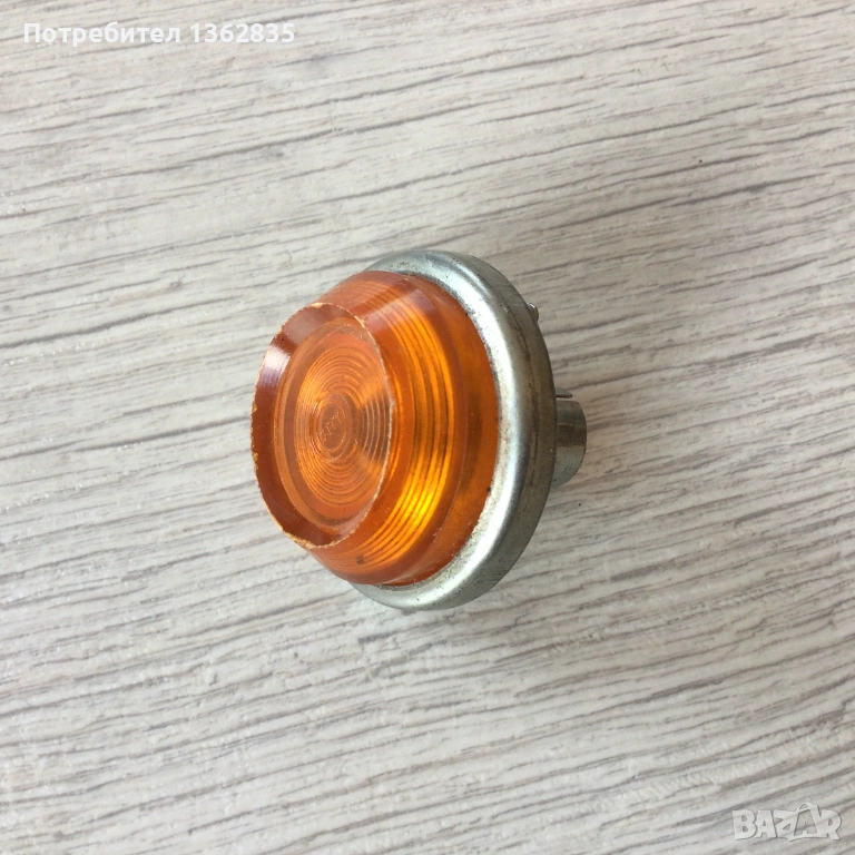 НОВ оригинален руски страничен мигач за калник за Жигули / Лада / ВАЗ, снимка 1