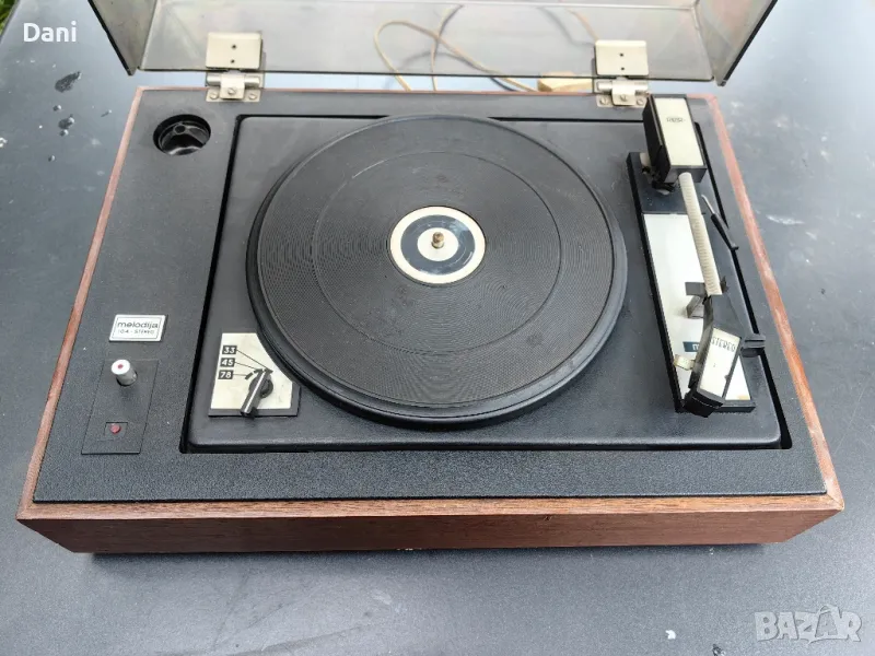 Грамофон Мелодия 104, снимка 1