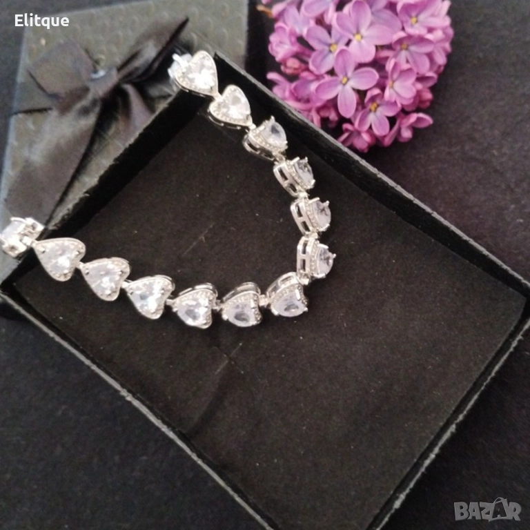 Гривна със сърчица и камъчета, снимка 1