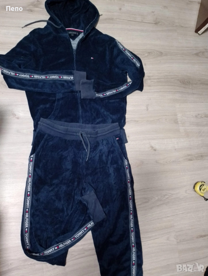 Екип Tommy Hilfiger , снимка 1