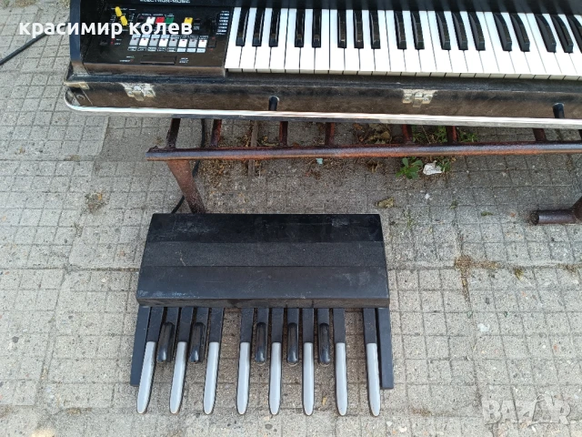 италиански електрически орган "ELKA X 19 T", снимка 4 - Пиана - 50767590